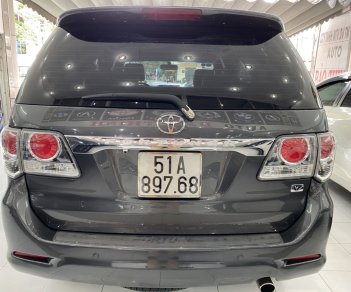 Toyota Fortuner 2014 - Màu xám