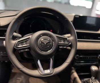 Mazda 6 2022 - Ưu đãi 70tr tiền mặt - Tặng thêm BHVC - Sẵn xe giao ngay