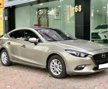 Mazda 3 2017 - Màu vàng cát