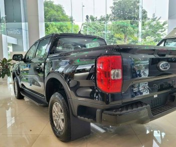 Ford Ranger 2022 - Sẵn đen, trắng, giá siêu tốt tặng gói phụ kiện chính hãng, ưu tiên trả thẳng, hỗ trợ lăn bánh A-Z