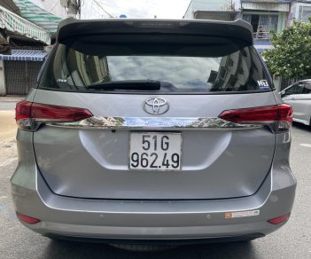 Toyota Fortuner 2019 - Máy dầu, số tự động