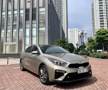 Kia Cerato 2019 - Trang bị option miên man, chủ mới chỉ việc sử dụng