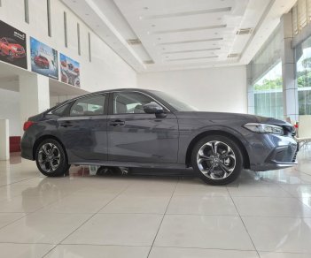 Honda Civic 2022 - Model 2022 - Khuyến mại cực sốc - Sẵn xe giao ngay ngày 01/12. Giao xe toàn quốc