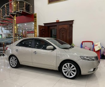 Kia Forte 2013 - Xe cực đẹp, full options cửa sổ trời, màn android