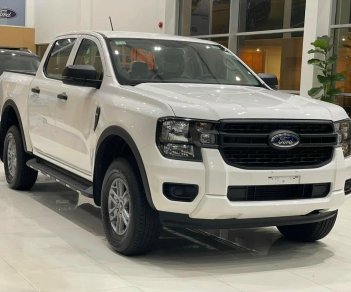 Ford Ranger 2022 - Sẵn màu trắng ký giao ngay tháng 10, ưu tiên trả thẳng, giá tốt nhất miền bắc hỗ trợ lăn bánh, giao xe tận nơi