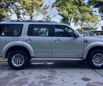 Ford Everest 2009 - Bán xe màu bạc