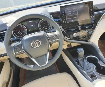Toyota Camry 2021 - Form 2022, xe nhập khẩu Thái