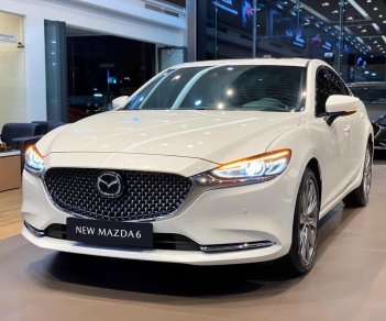 Mazda 6 2022 - Ưu đãi 70tr tiền mặt - Tặng thêm BHVC - Sẵn xe giao ngay