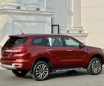 Ford Everest 2020 - Odo 2 vạn chủ từ đầu - không lỗi nhỏ, full lịch sử hãng