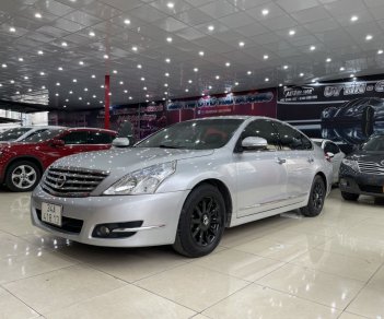 Nissan Teana 2009 - Màu bạc, xe nhập, 320 triệu