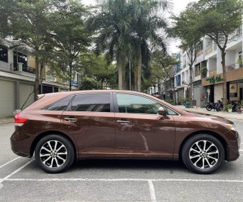 Toyota Venza 2009 - Màu nâu, nhập khẩu