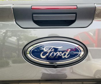 Ford Ranger 2022 - Màu xám, giao ngay tháng 10 - Giá siêu tốt, ưu tiên trả thẳng. Hỗ trợ lăn bánh a-z, giao xe tận nơi miễn phí