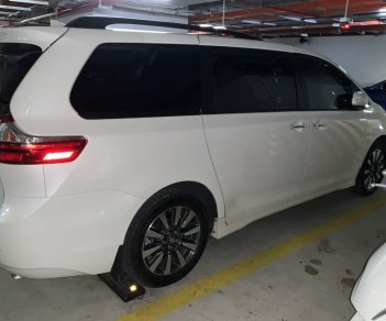 Toyota Sienna 2018 - Giá 3 tỷ 250tr