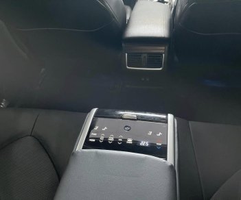 Toyota Camry 2019 - Xe màu đen
