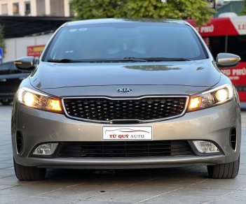 Kia Cerato 2017 - Màu vàng cát, xe cam kết bảo hành sâu về chất lượng