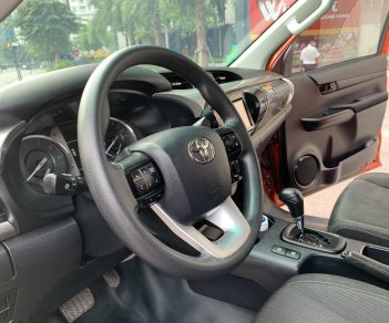 Toyota Hilux 2020 - Tên tư nhân biển tỉnh