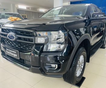 Ford Ranger 2022 - Đủ màu giao tháng 10 - Giá ưu đãi, tặng phụ kiện - Liên hệ đặt giữ xe giao sớm - Hỗ trợ lăn bánh, giao xe tận nơi