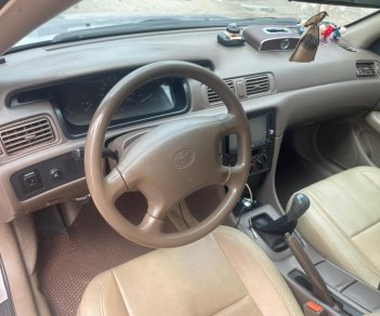 Toyota Camry 2000 - Màu bạc, chính chủ