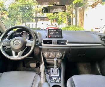 Mazda 3 2015 - Tặng kèm gói test + bảo dưỡng xe 1 năm