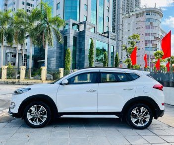 Hyundai Tucson 2018 - Xe gia đình, giá tốt 789tr