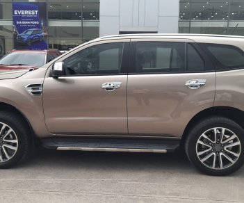 Ford Everest 2018 - Giá chỉ 1 tỷ 099tr, có thương lượng