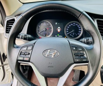 Hyundai Tucson 2018 - Xe gia đình, giá tốt 789tr