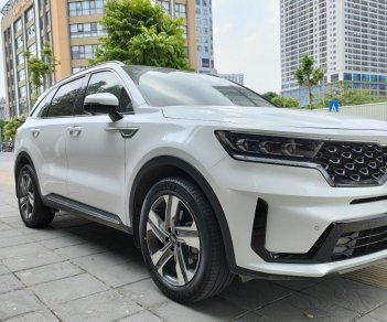 Kia Sorento 2021 - Xe màu trắng