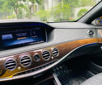 Mercedes-Benz S500 2018 - Cần bán xe gia đình xe đại chất, mới bảo hành bảo dưỡng định kỳ chính hãng, xe đi ít