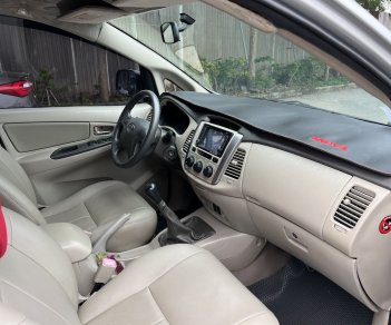 Toyota Innova 2014 - Form 2015 xe gia đình máy zin, cam kết không đâm đụng