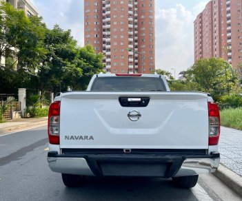 Nissan Navara 2020 - Bán xe gia đình giá 595tr