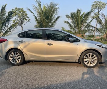 Kia K3 2015 - Đăng ký 2015, giá cực tốt 377tr