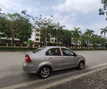 Chevrolet Aveo 2015 - Màu trắng giá hữu nghị