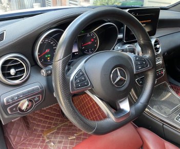 Mercedes-Benz 2016 - Xe màu trắng bản full