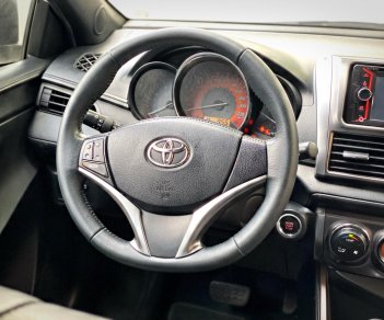 Toyota Yaris 2016 - Đăng ký lần đầu 2016 xe gia đình giá chỉ 480tr