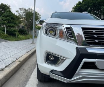 Nissan Navara 2020 - Bán xe gia đình giá 595tr