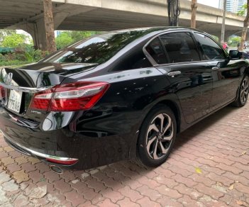 Honda Accord 2017 - Giá 780 triệu