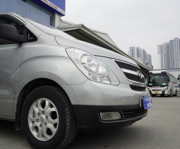 Hyundai Grand Starex 2015 - 06 chỗ máy dầu, nhập khẩu nguyên chiếc