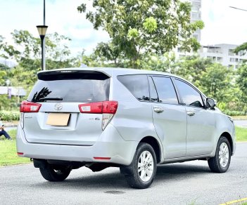 Toyota Innova 2019 - Màu bạc giá ưu đãi