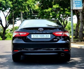 Toyota Camry 2021 - Xe màu đen sáng trọng, giá 1 tỷ 070tr