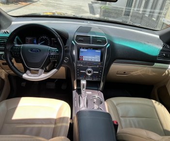 Ford Explorer 2017 - Bán xe model 2017, full option, màu đen, nhập Mỹ