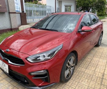 Kia Cerato 2020 - Xe màu đỏ