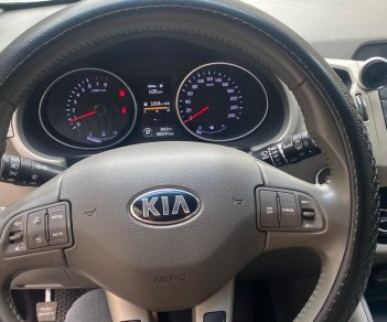 Kia Sportage 2015 - Mẫu xe giá bình dân đặc trị cho gia đình, nhiều trang bị tân tiến, trong tầm tiền thì không có một xe nào trang bị bằng