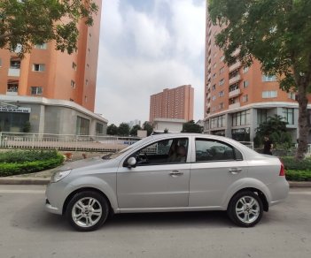 Chevrolet Aveo 2015 - Màu trắng giá hữu nghị