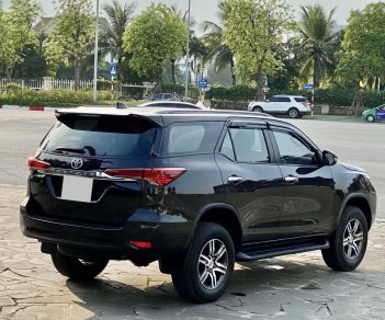 Toyota Fortuner 2019 - Xe màu nâu cafe