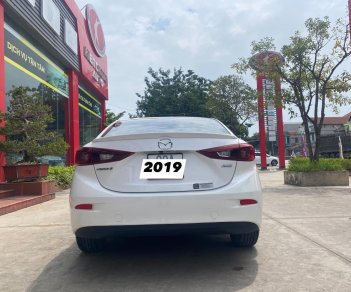 Mazda 3 2019 - Siêu mới odo 4v km xịn lốp theo xe dày bịch