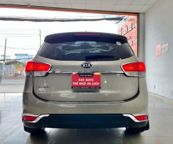 Kia Rondo 2016 - Mẫu xe thông dụng của gia đình