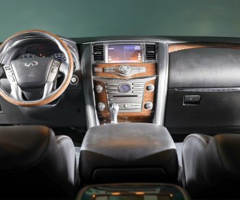 Infiniti QX80 2013 - Xe cực ít đi nên xe rất đẹp