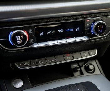 Audi Q5 2018 - Bán xe màu trắng