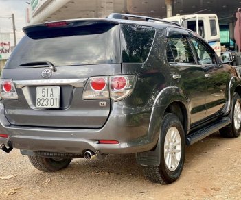 Toyota Fortuner 2012 - Số tự động, máy xăng