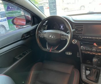 Hyundai Elantra 2019 - Hộp số ly hợp kép - Hơn 200 mã lực